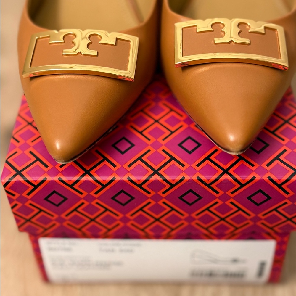 Tory Burch Gigi Wedge Calf Leather Size 7 - Picture 5 of 7
